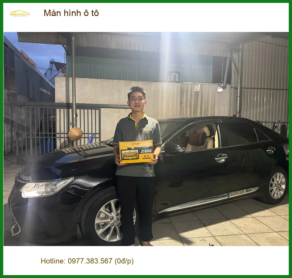 Anh Nhật Minh nâng cấp màn hình ô tô Honda CRV tại Quận 12 vì màn zin đã cũ ảnh thực tế 4