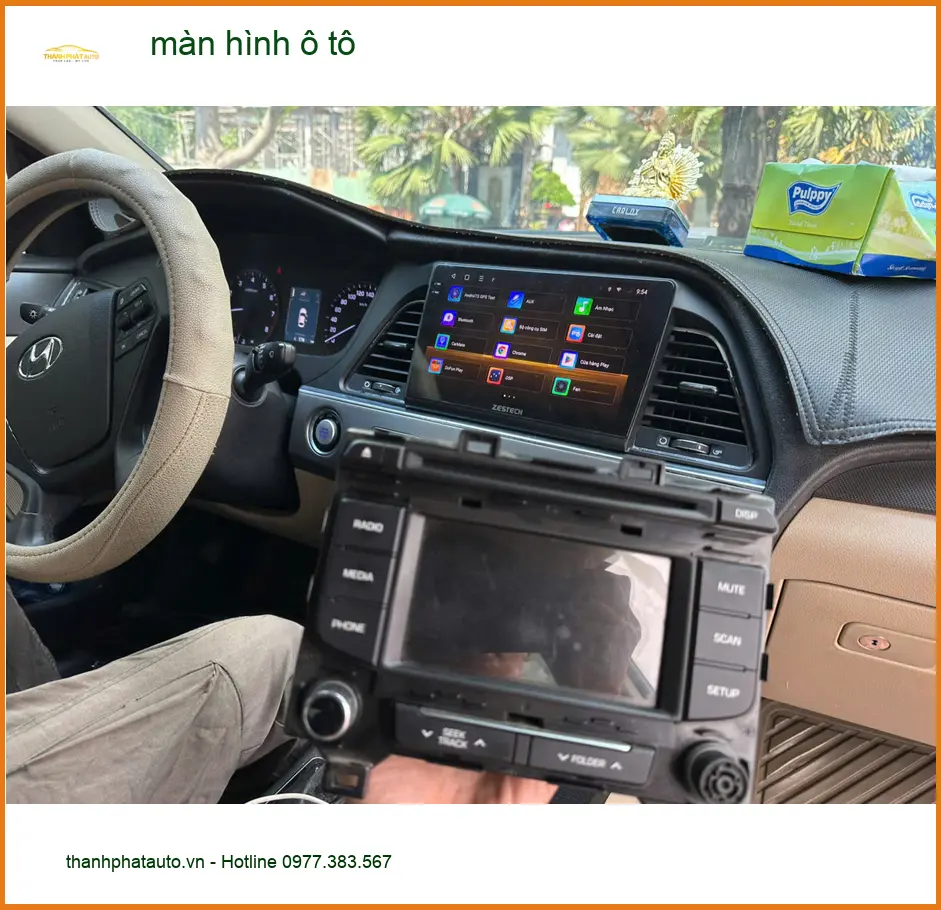 Anh Hưng nâng cấp màn hình ô tô Hyundai Accent tại Quận 9 để giải trí thông minh ảnh thực tế 2
