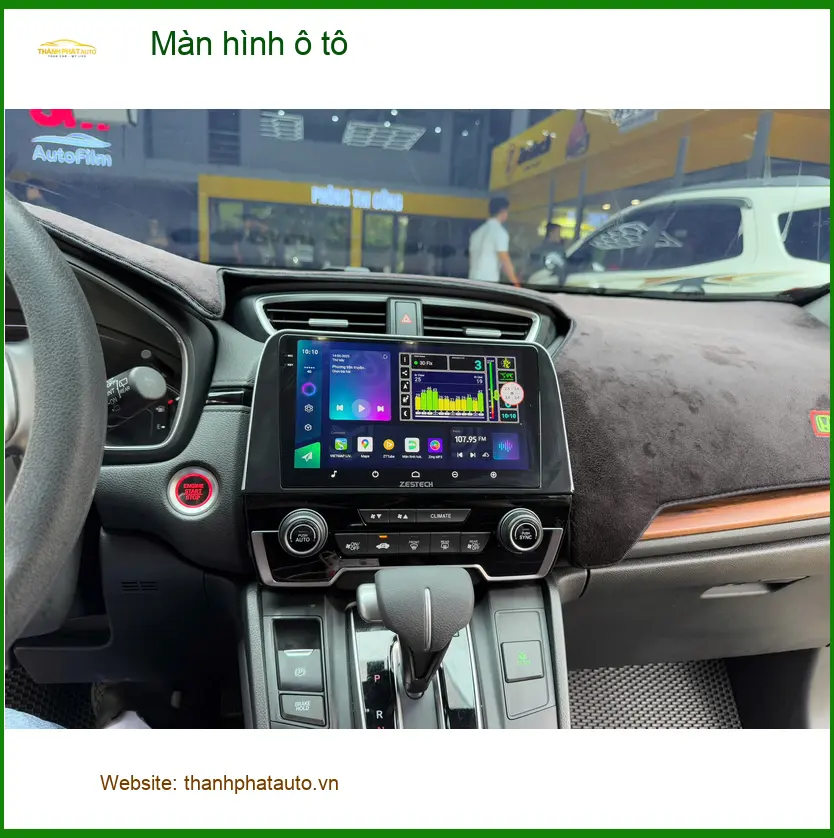 Anh Quang lắp Màn hình ô tô cho Hyundai Accent tại Quận 12 vì màn hình zin không thông minh