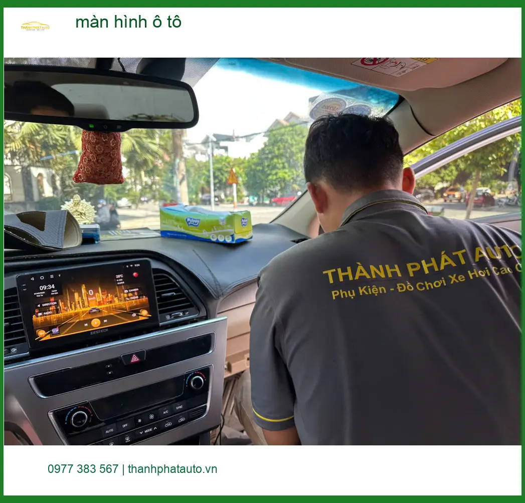 Anh Minh nâng cấp màn hình ô tô cho Honda CRV tại Quận Huyện Nhà Bè để tiện dẫn đường ảnh thực tế 3