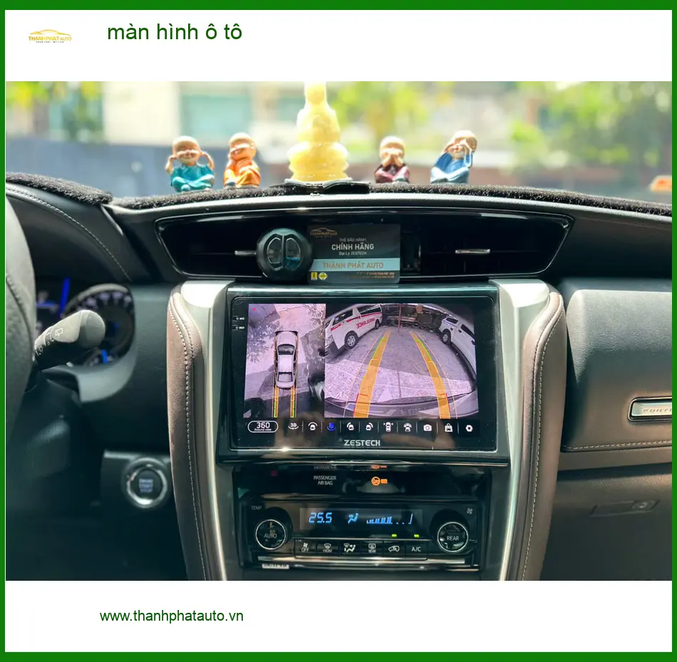 Chị Thảo lắp màn hình ô tô Zestech cho Toyota Raize tại Quận Gò Vấp