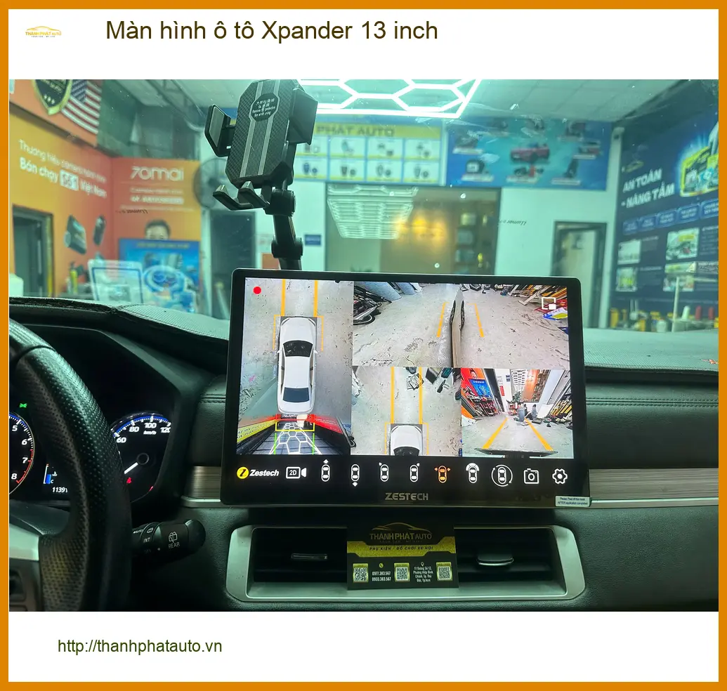 Anh Đức lắp màn hình ô tô 13 inch Xpander ở Quận 2 cần bản đồ dẫn đường thông minh