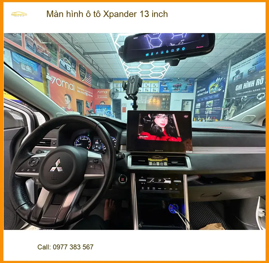 Anh Đức lắp màn hình ô tô 13 inch Xpander ở Quận 2 cần bản đồ dẫn đường thông minh ảnh thực tế 4