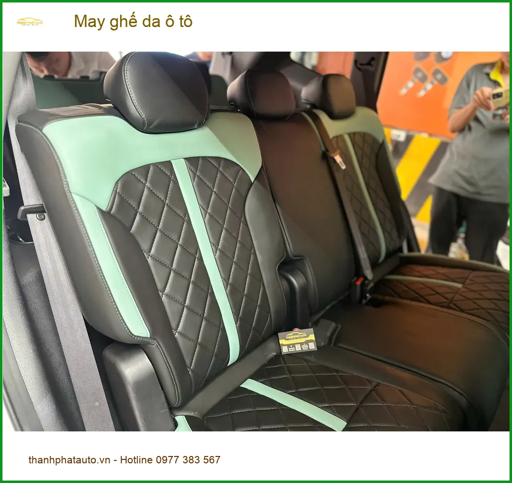 Anh Bách may ghế da ô tô Kia Carnival tại Quận 9 nâng tầm không gian xe ảnh thực tế 3