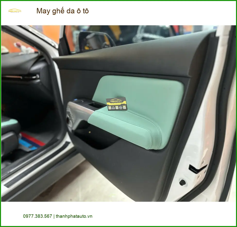 Anh Bách may ghế da ô tô Kia Carnival tại Quận 9 nâng tầm không gian xe ảnh thực tế 4