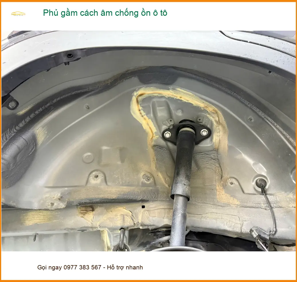 Anh Quốc phủ gầm cách âm chống ồn ô tô Honda CRV tại Thủ Đức để giảm tiếng ồn ảnh thực tế 2