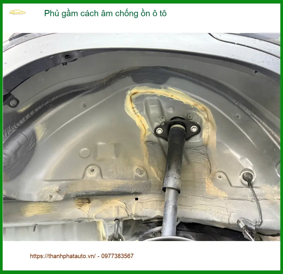 Anh Kiên Phủ Gầm Cách Âm Chống Ồn Cho Honda City Tại Quận Tân Bình.