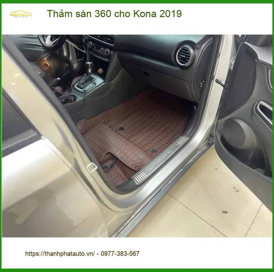 Anh Quốc lắp thảm sàn 360 cho Kona 2019 Quận 10 để nội thất sạch sẽ hơn ảnh thực tế 3