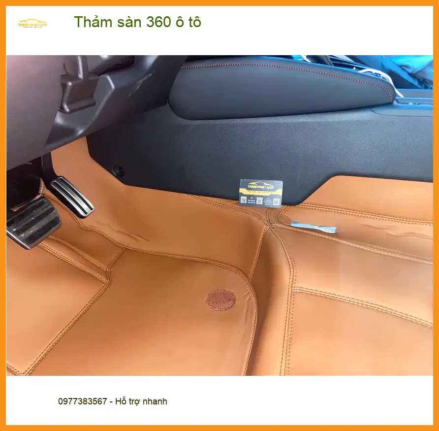 Anh Minh lắp thảm sàn 360 ô tô Honda CRV tại Quận 5 để giữ nội thất sạch sẽ bền lâu ảnh thực tế 2