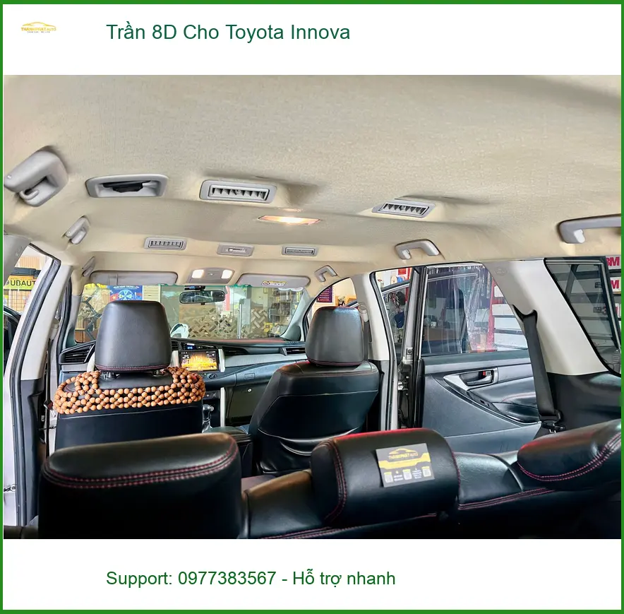 Chị Thảo lắp trần 8D cho Toyota Innova tại Quận 2 để nội thất sang trọng hơn ảnh thực tế 5