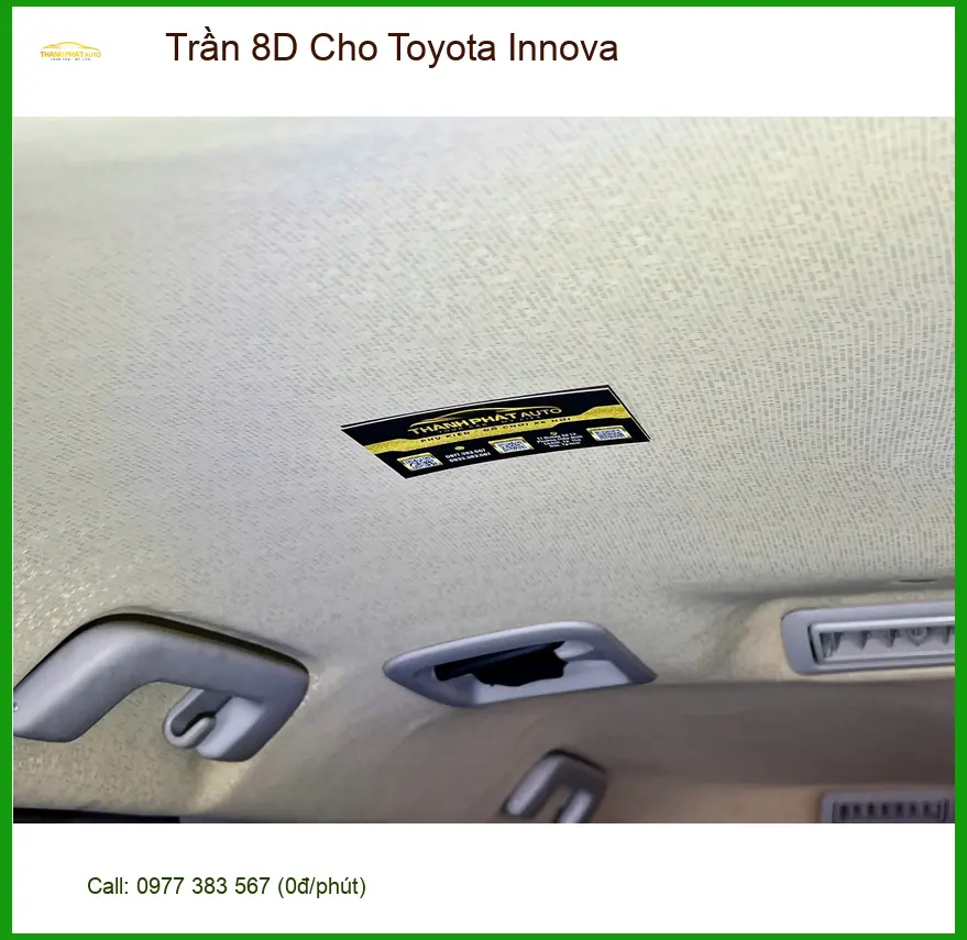 Anh Khải lắp trần 8D cho Toyota Innova tại Quận 6 vì trần zin đã xuống cấp ảnh thực tế 2