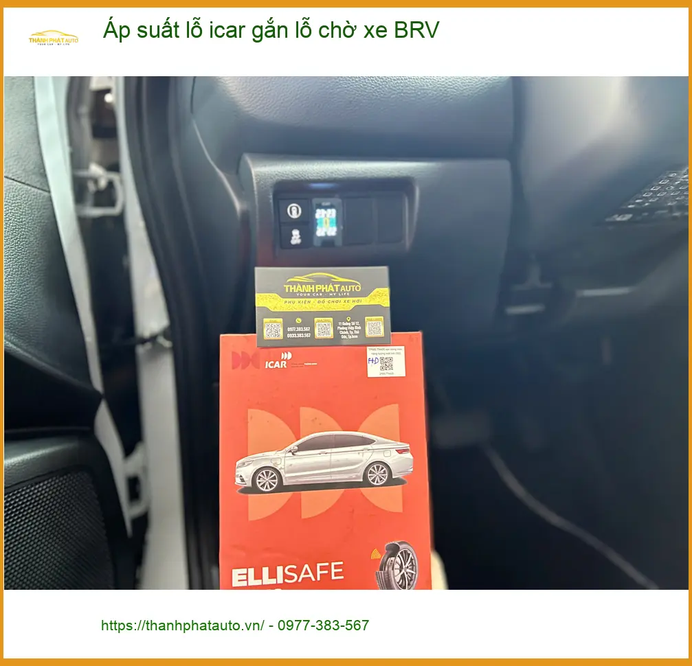 Chú Lâm gắn áp suất lốp iCar lỗ chờ cho Honda CRV ở Củ Chi để an toàn hơn ảnh thực tế 3