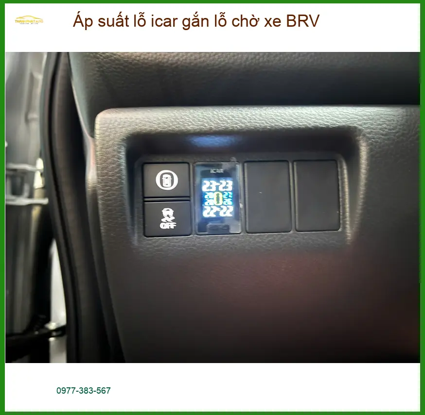 Bác Minh lắp cảm biến áp suất lốp iCar cho BRV tại Q9 tránh nổ lốp