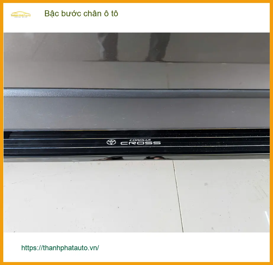 Chị Mai Phương gắn bậc bước chân ô tô Hyundai Santa Fe tại Quận 2 ảnh thực tế 3