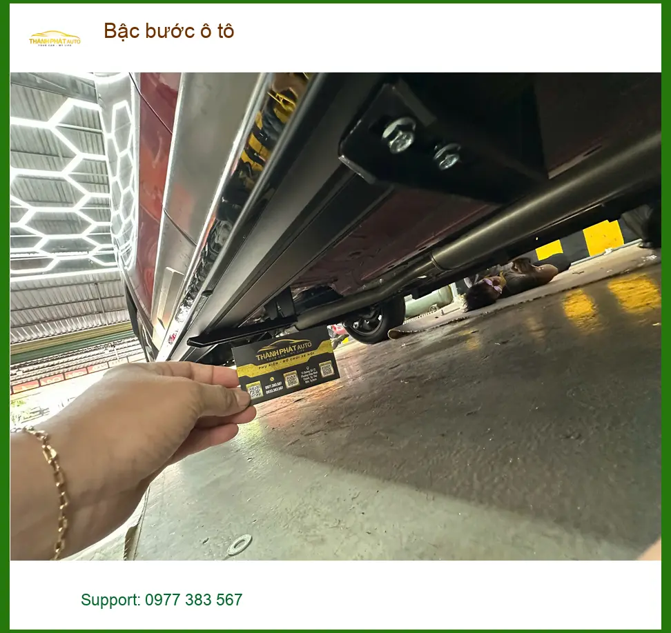 Anh Tấn lắp bậc bước ô tô Hyundai Santa Fe tại Quận 2 ảnh thực tế 2