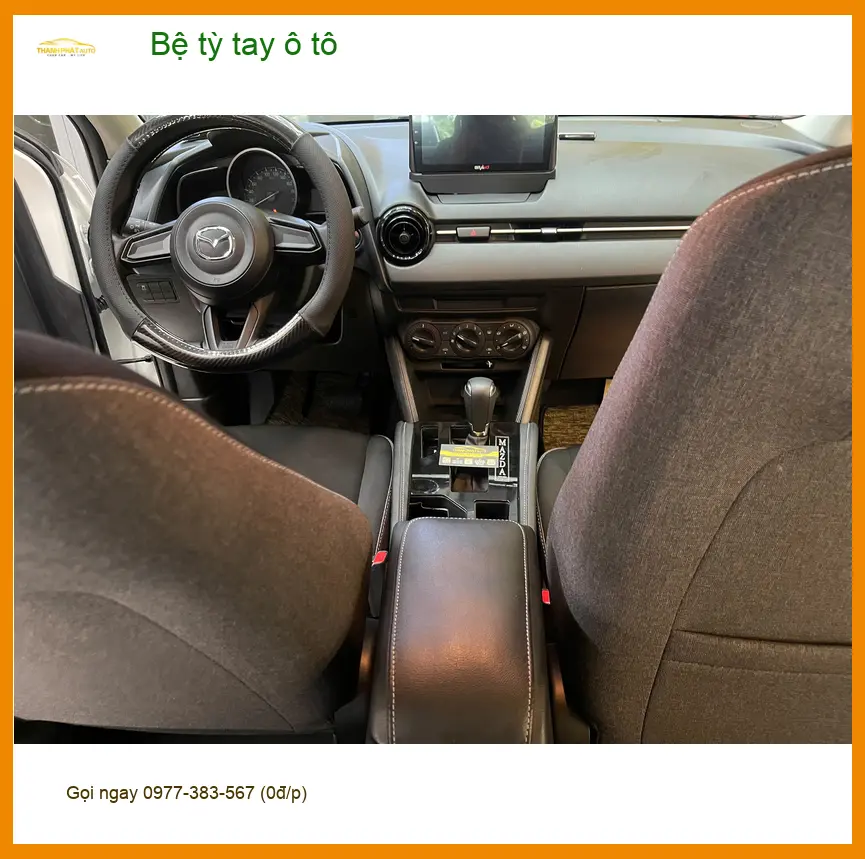 Anh Quang lắp bệ tỳ tay ô tô cho Hyundai Creta tại Quận 4 để lái xe đỡ mỏi ảnh thực tế 5