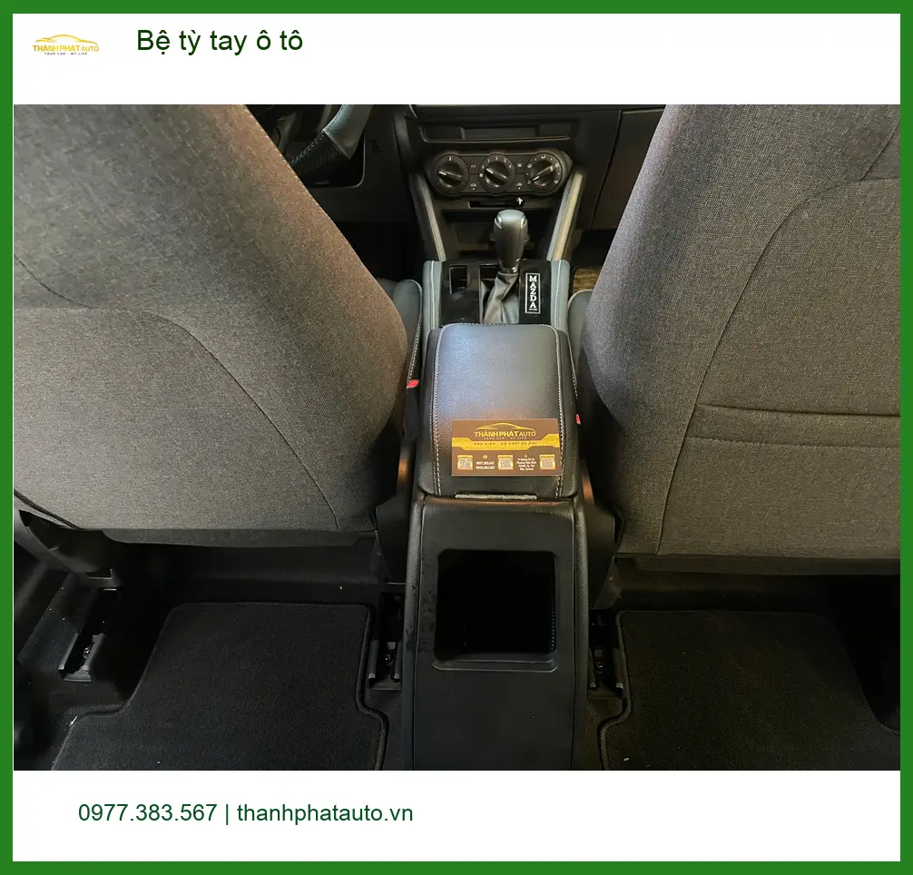 Anh Quang lắp bệ tỳ tay ô tô cho Kia K3 tại Quận 9 để đỡ mỏi tay khi lái xe ảnh thực tế 5