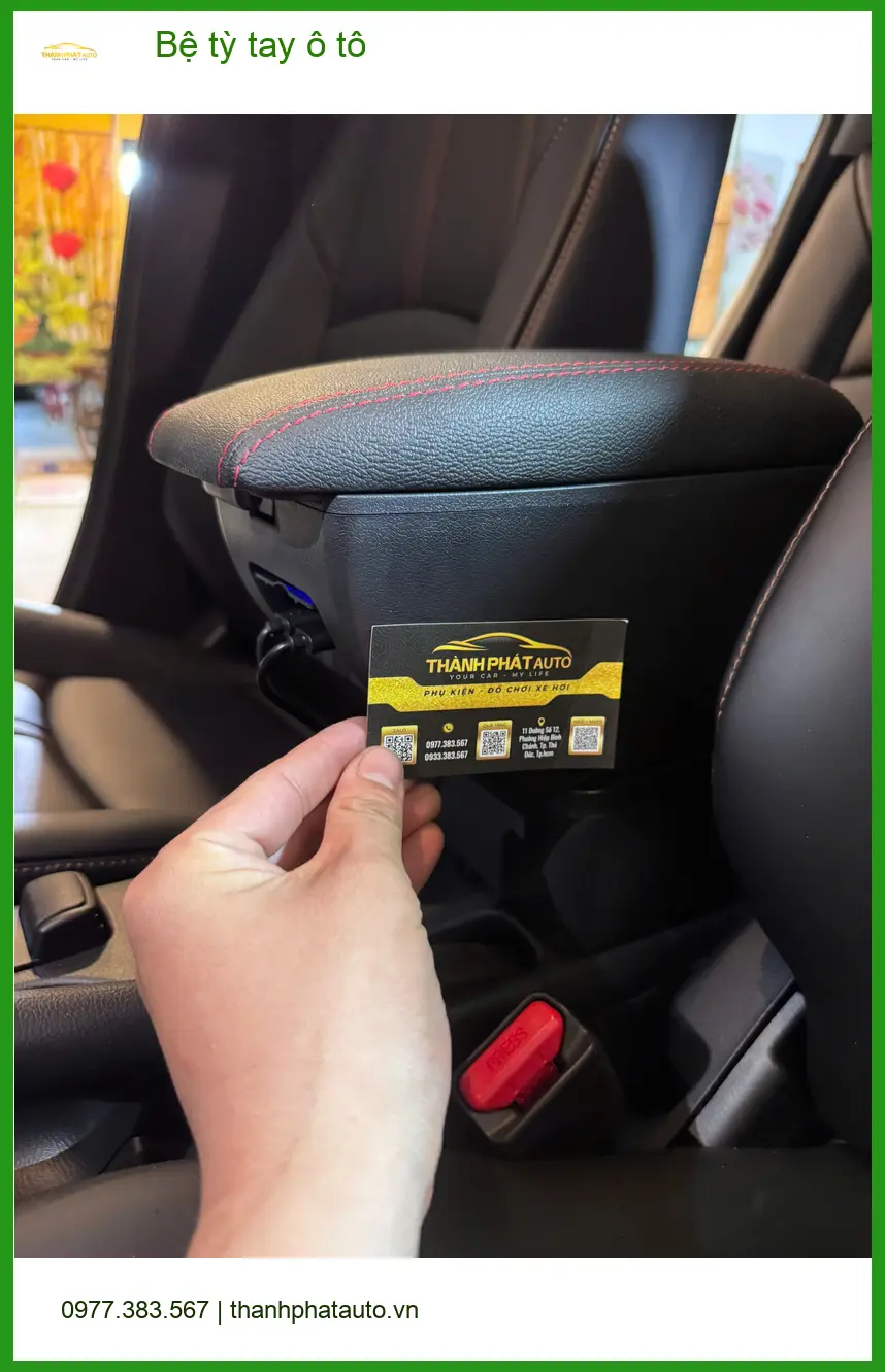 Anh Cường lắp Bệ tỳ tay ô tô Hyundai Accent ở Bình Thạnh để đỡ mỏi tay khi lái