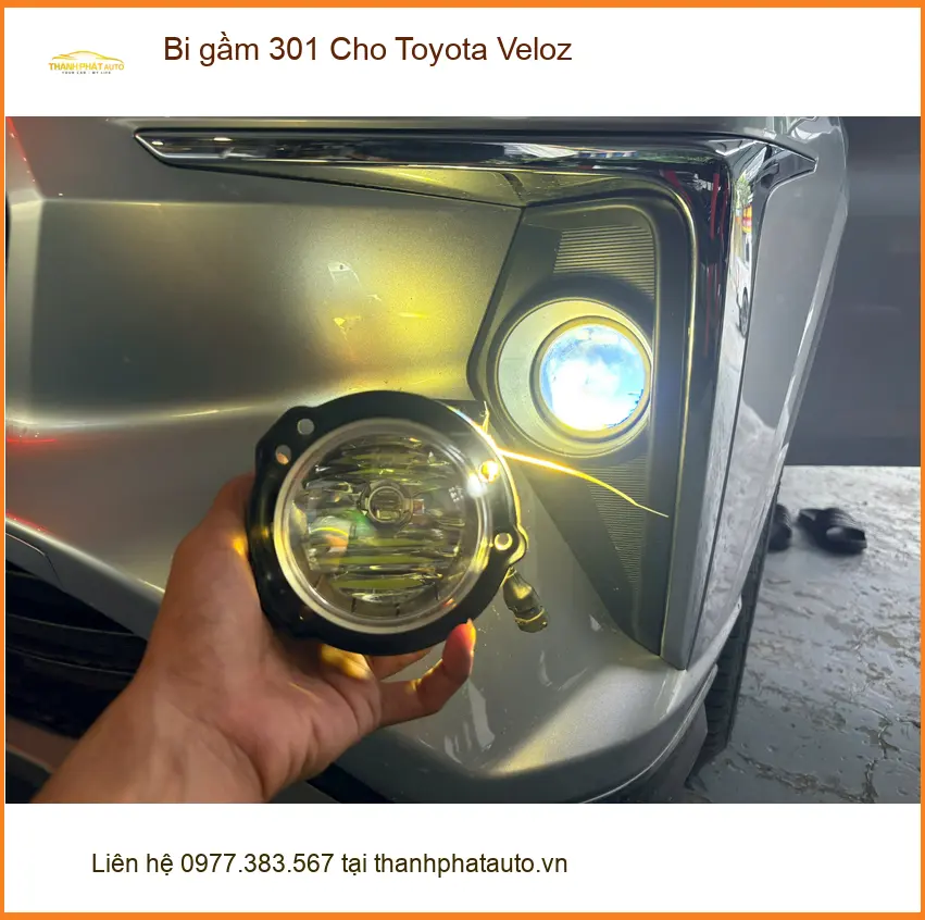 Anh Minh nâng cấp bi gầm 301 cho Toyota Veloz ở Quận Tân Phú