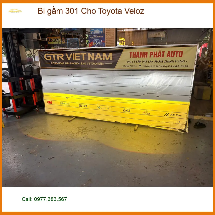 Anh Bình lắp bi gầm 301 cho Toyota Veloz tại Quận 1 vì đèn zin quá yếu
