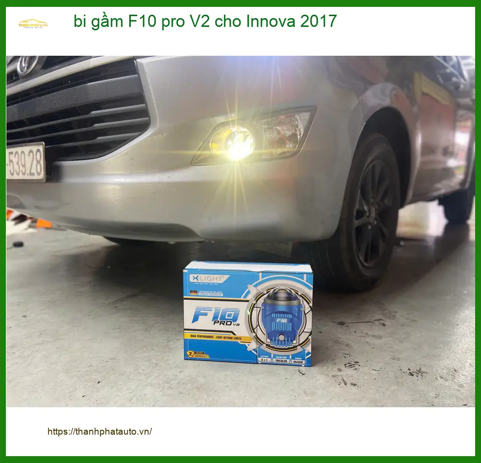 Bác Cường nâng cấp bi gầm F10 Pro V2 cho Innova 2017 tại Quận 3 vì đèn zin yếu