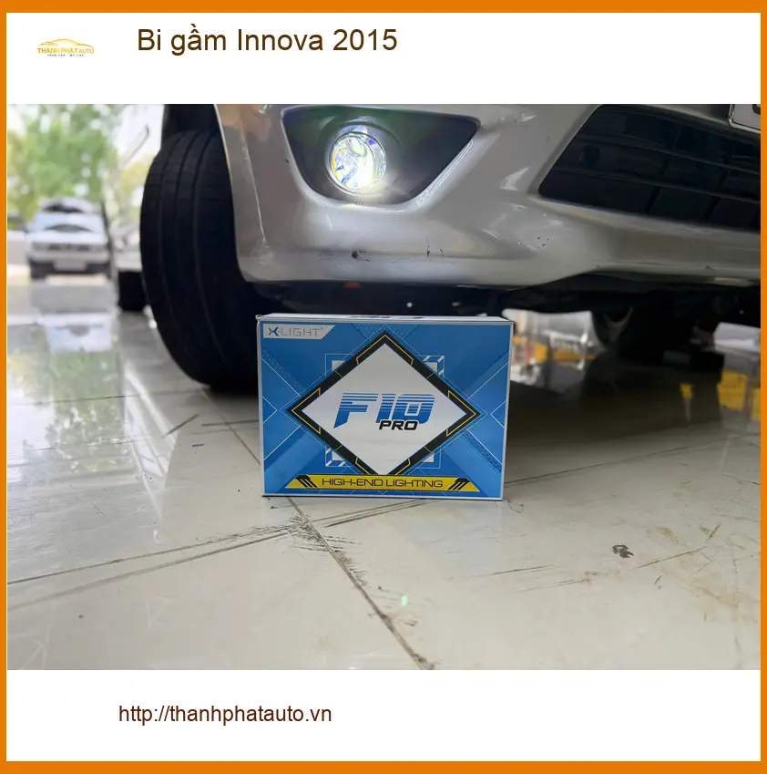 Bác Hùng độ bi gầm Innova 2015 ở Quận Bình Thạnh để đi đêm an toàn