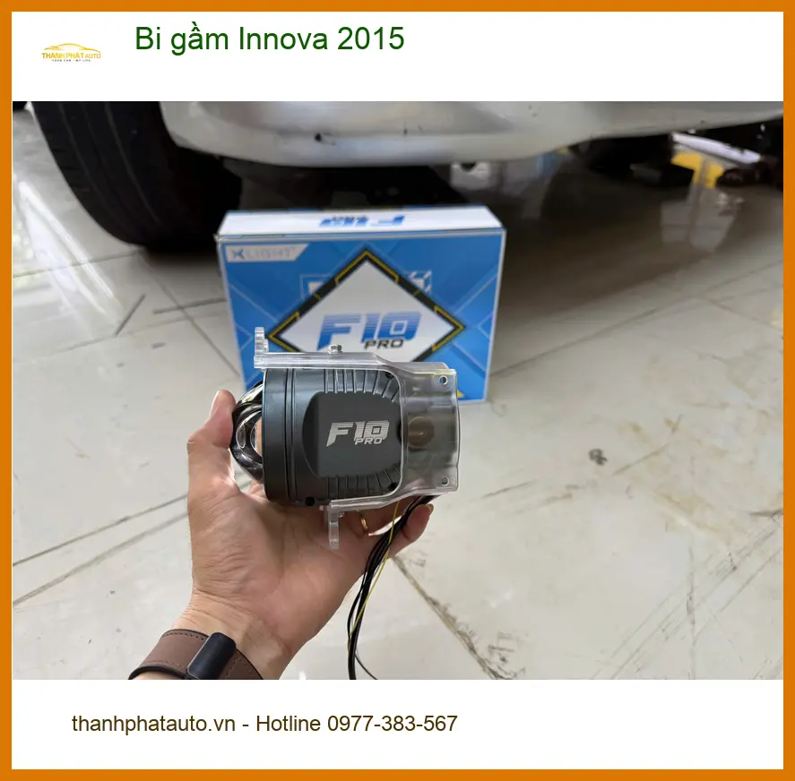 Anh Khôi độ bi gầm Innova 2015 tại Quận 5 để cải thiện tầm nhìn đêm ảnh thực tế 4