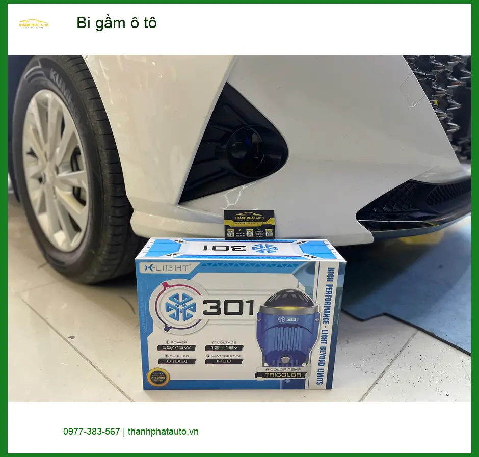 Anh Khang độ bi gầm ô tô chính hãng cho Honda CR-V tại Quận 1 vì đèn zin mờ ảnh thực tế 3