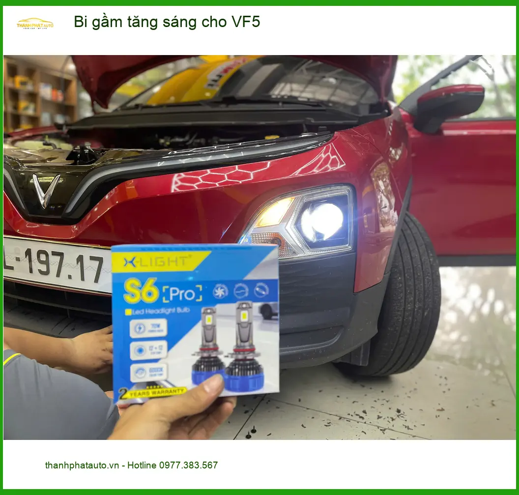 Anh Khải lắp bi gầm tăng sáng VinFast VF5 ở Quận Tân Phú ảnh thực tế 3
