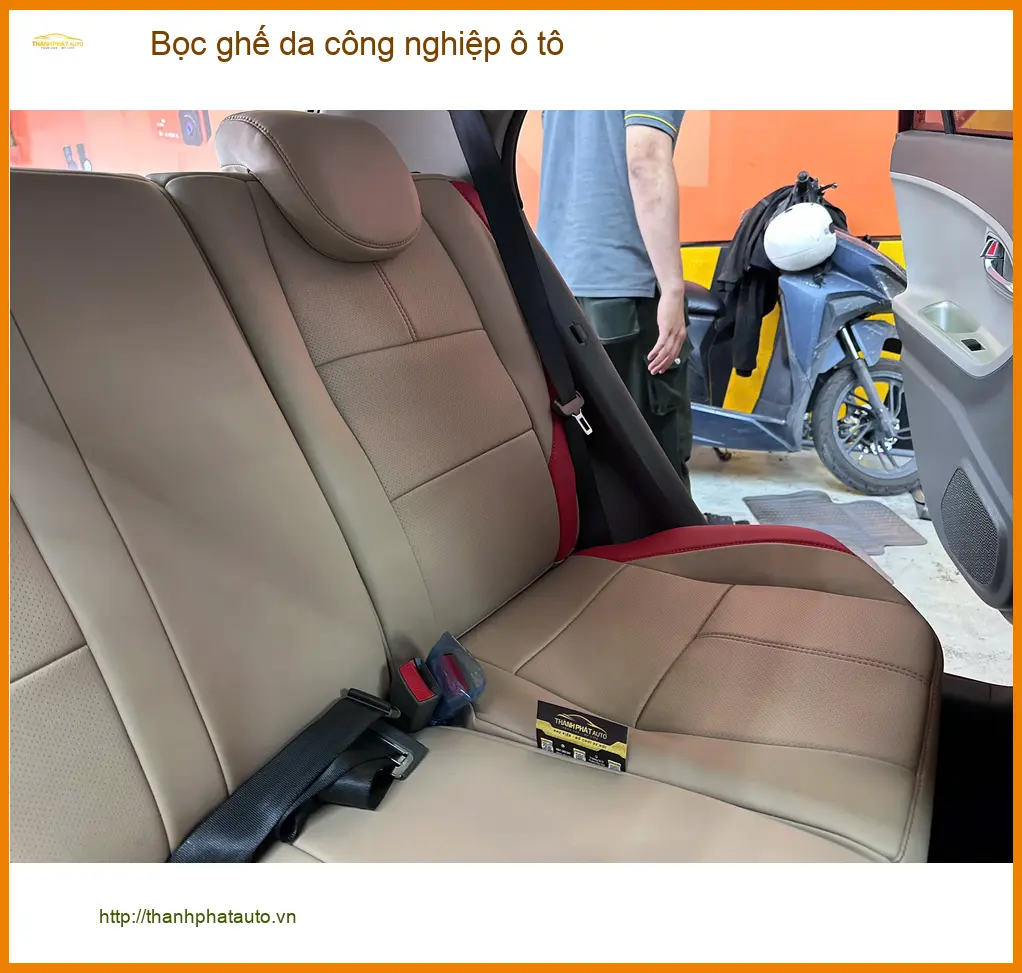Anh Huy bọc ghế da công nghiệp ô tô Chevrolet Cruze tại Hóc Môn để nội thất xe bền đẹp hơn ảnh thực tế 4