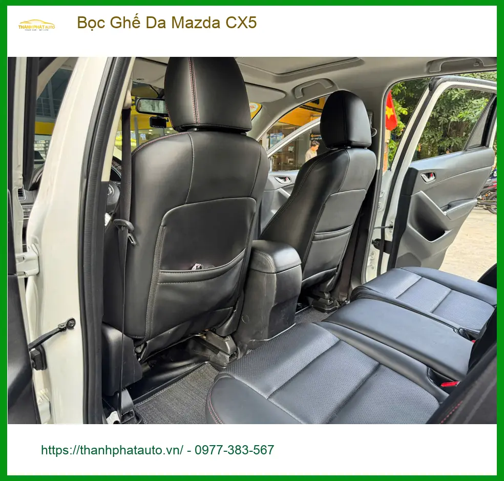 Chú Phước bọc ghế da Mazda CX5 tại Quận Phú Nhuận để nâng tầm nội thất. ảnh thực tế 2