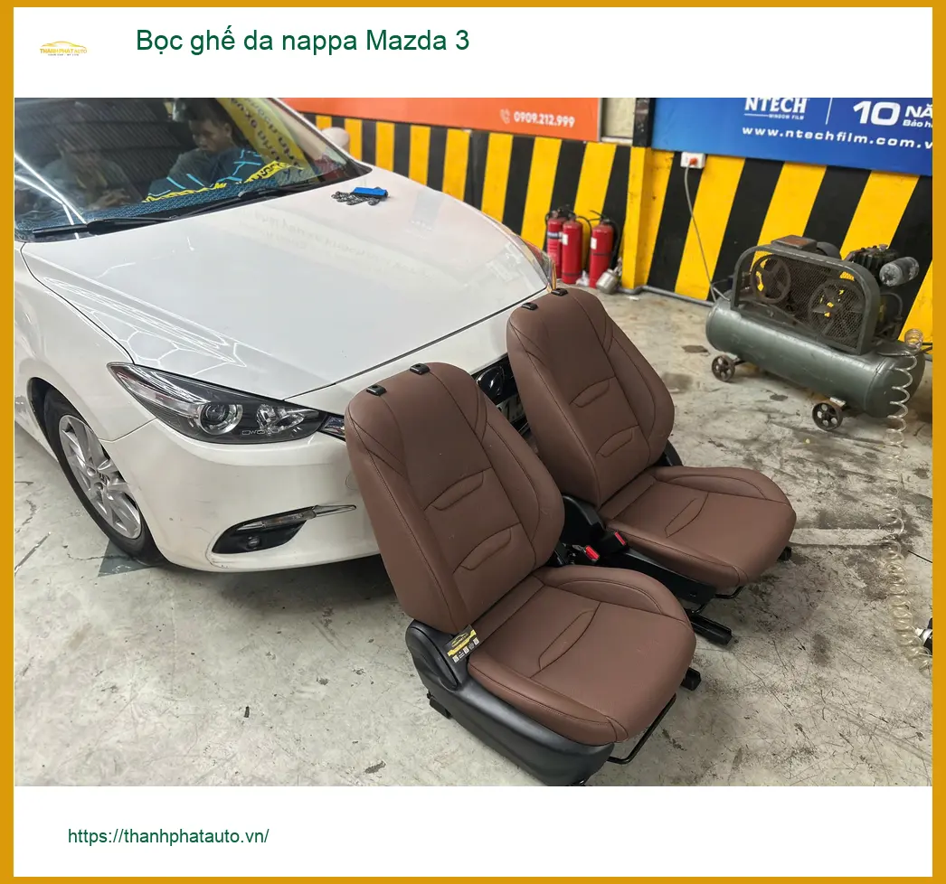 Chú Hùng Cường bọc ghế da Nappa Mazda 3 Quận 12 để nội thất sang trọng hơn