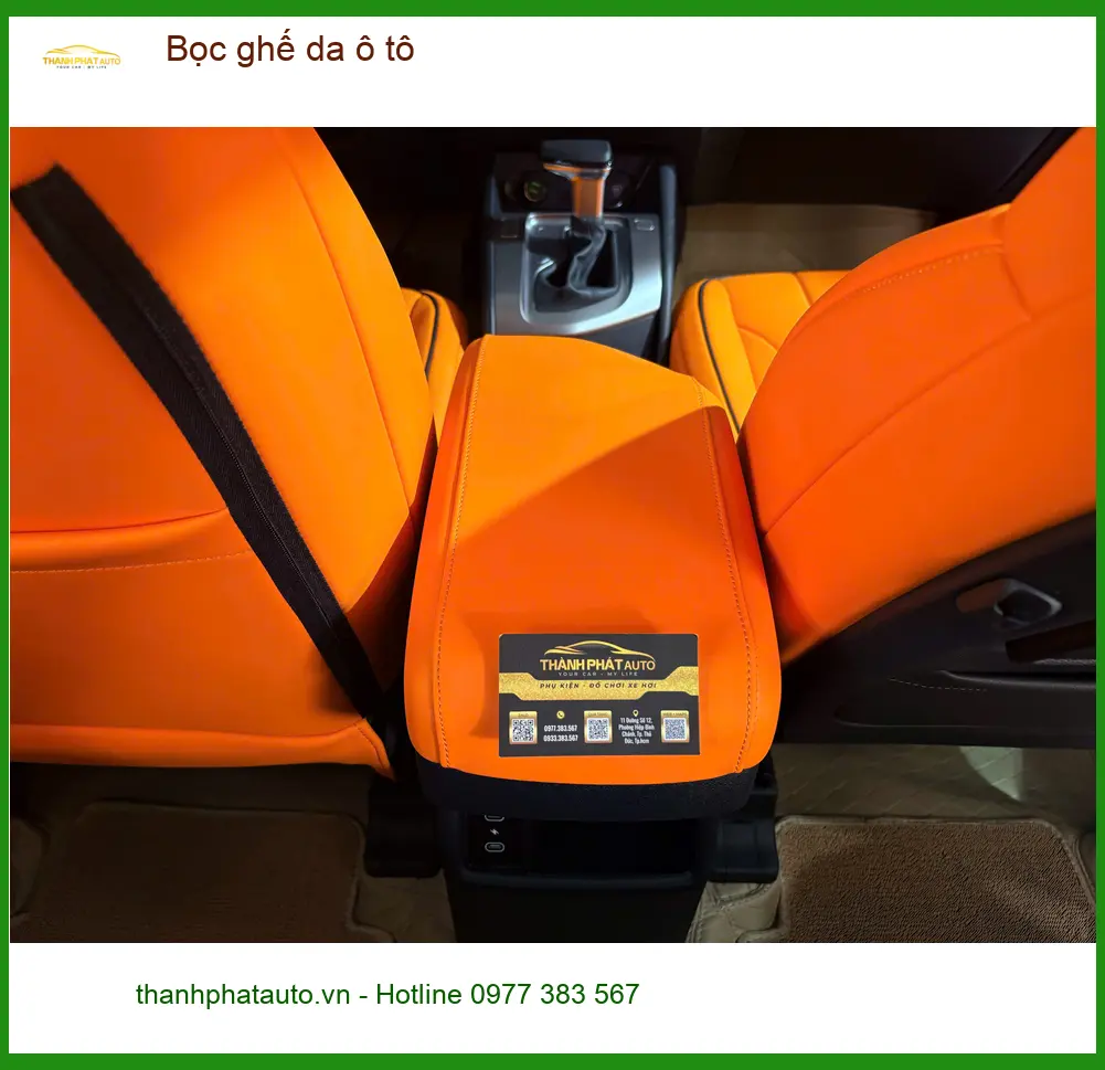 Anh Bách bọc ghế da ô tô Honda CRV tại Quận Thủ Đức để nội thất sang trọng hơn ảnh thực tế 2