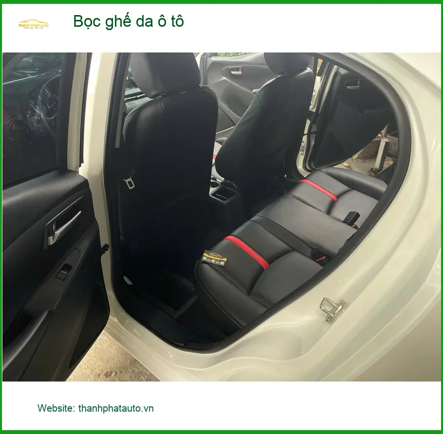 Anh Trung bọc ghế da ô tô cho Suzuki Swift tại Quận 1 vì ghế zin đã bạc màu ảnh thực tế 2