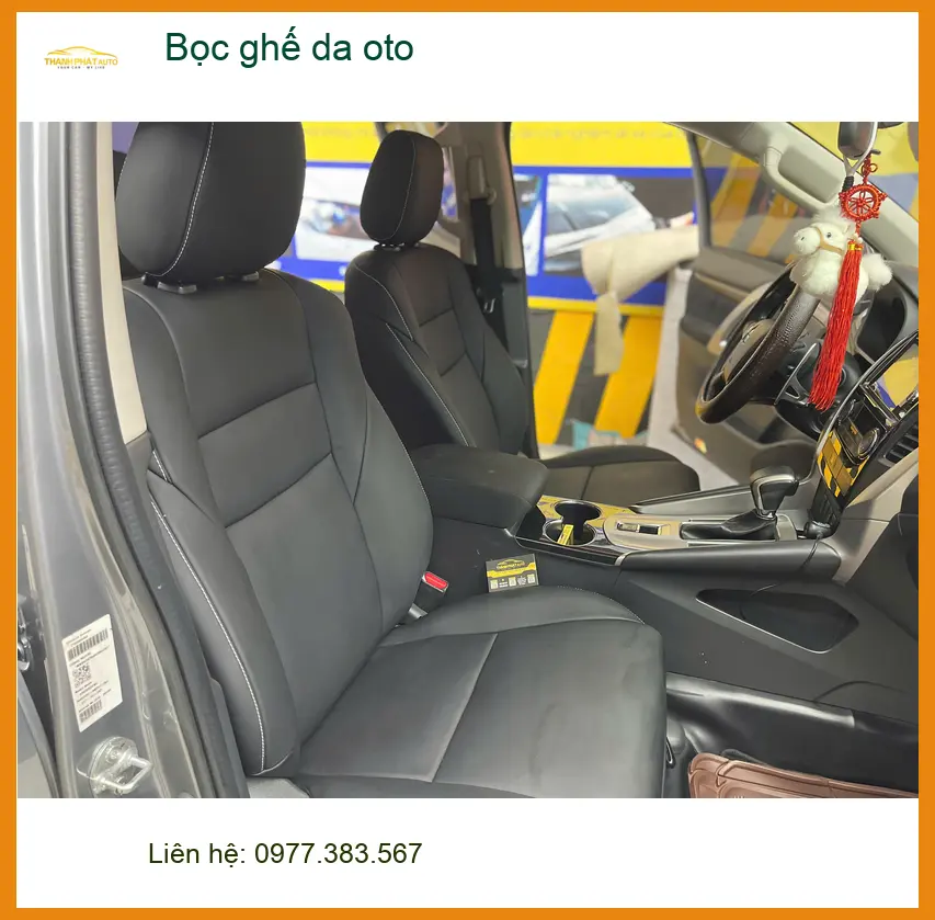 Chú Minh bọc ghế da ô tô Kia Carnival ở Quận 7 giúp nội thất luôn mới, sạch sẽ ảnh thực tế 3