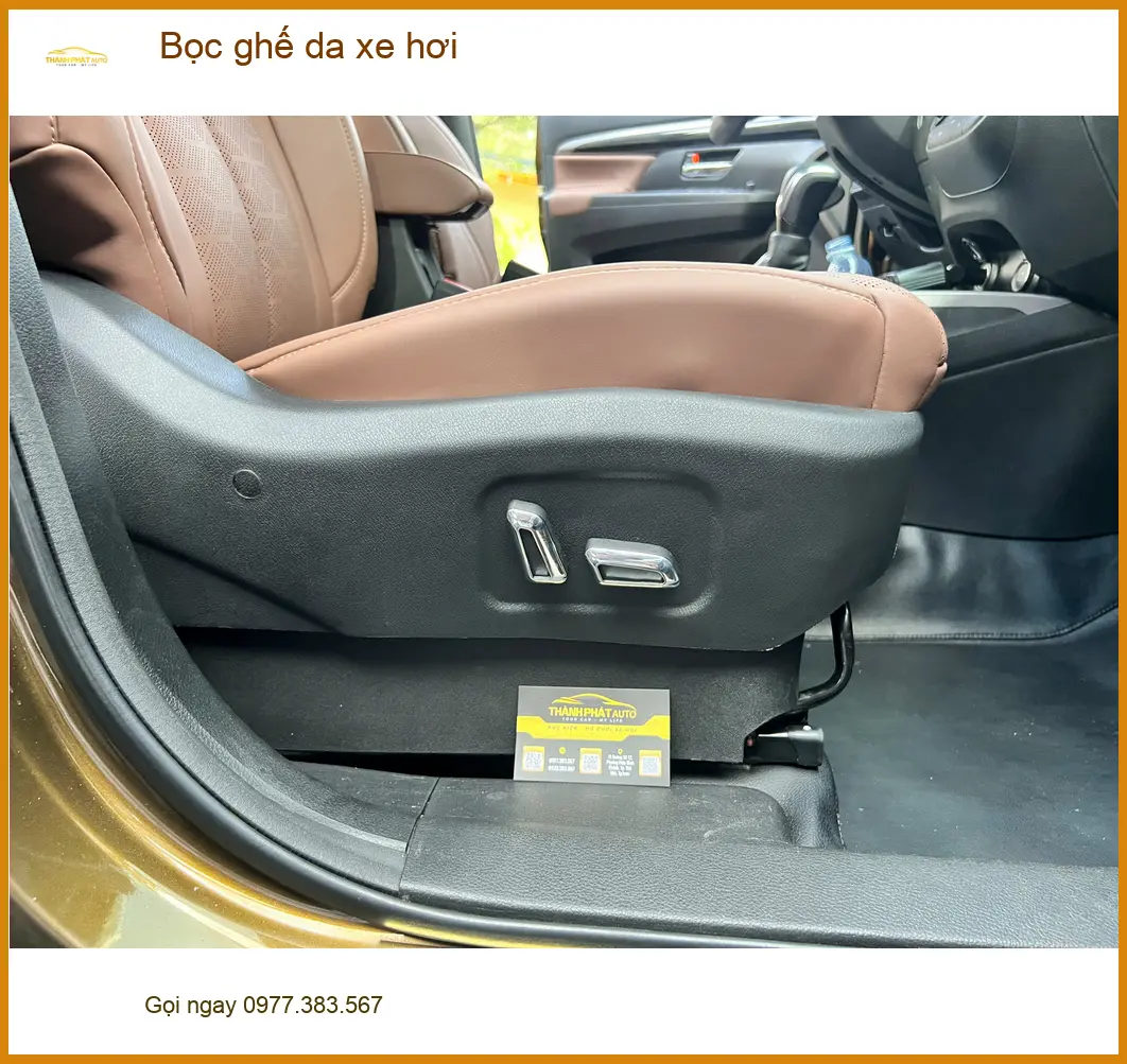 Chú Quang bọc ghế da xe hơi Suzuki Swift tại Quận 5 để nội thất sang trọng và bền bỉ hơn ảnh thực tế 2
