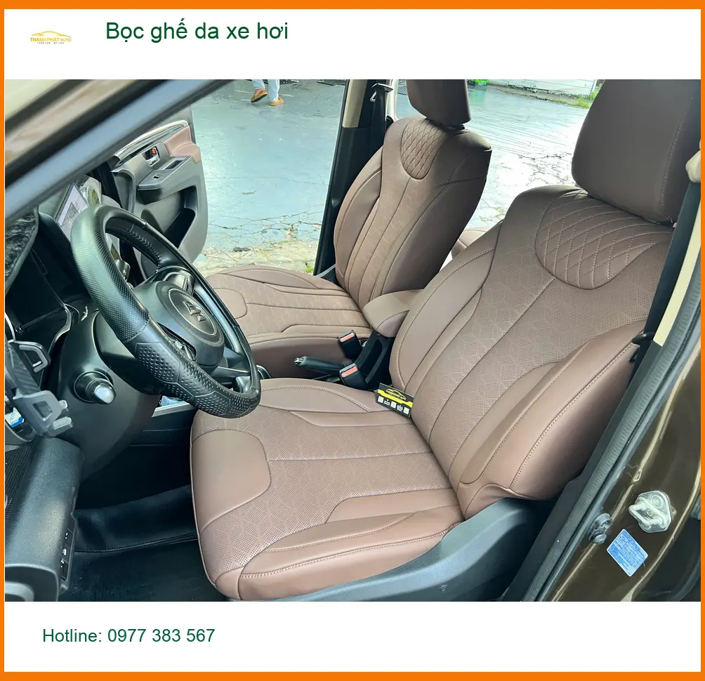 Chú Quang bọc ghế da xe hơi Suzuki Swift tại Quận 5 để nội thất sang trọng và bền bỉ hơn ảnh thực tế 3