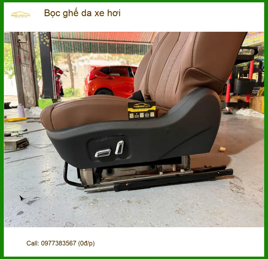 Chị Thanh bọc ghế da Hyundai Accent tại Quận 2: Nâng tầm không gian xe