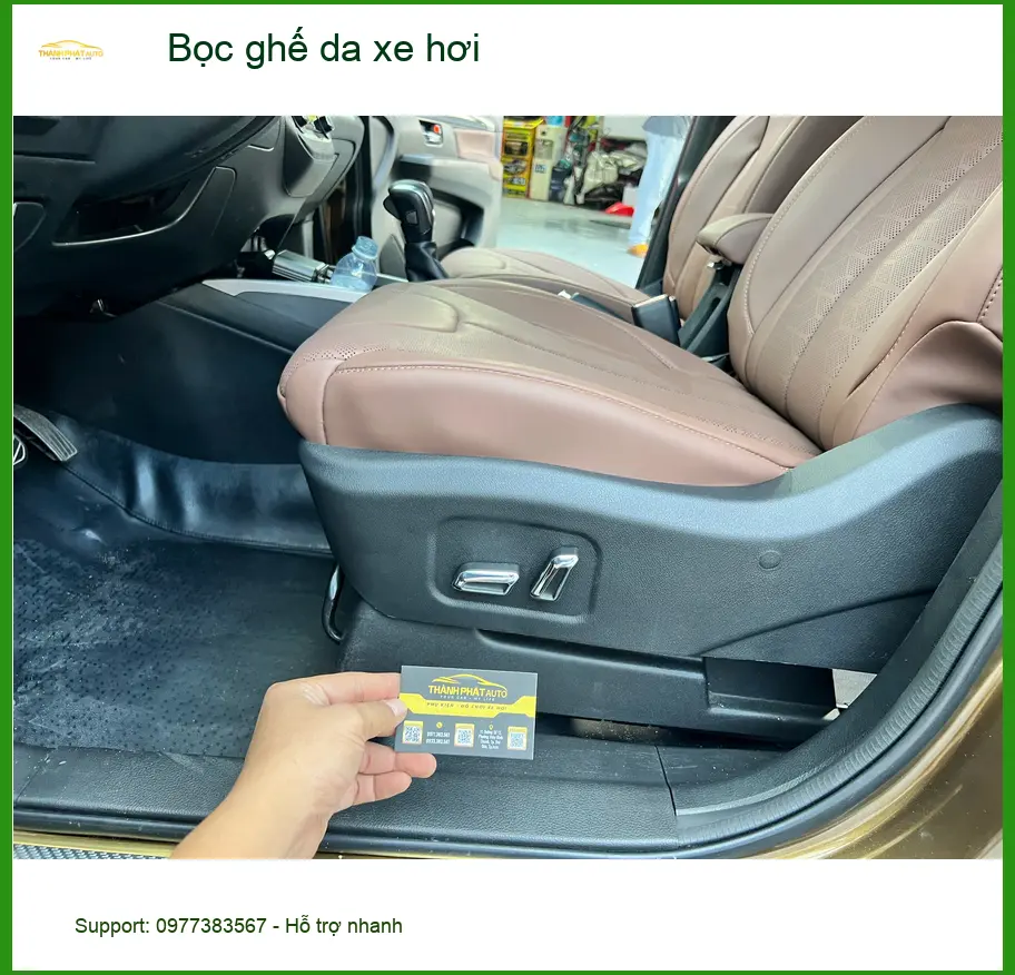 Chị Thảo bọc ghế da Hyundai Accent tại Quận 9 để nội thất xe luôn mới đẹp ảnh thực tế 3