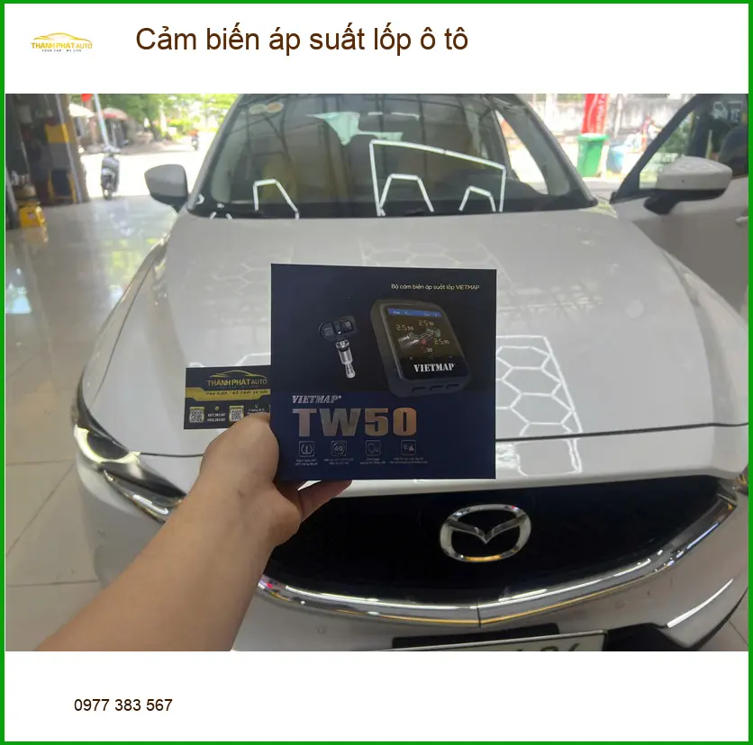 Anh Minh lắp cảm biến áp suất lốp ô tô cho Hyundai Accent tại Quận 3 để lái xe an toàn hơn ảnh thực tế 2