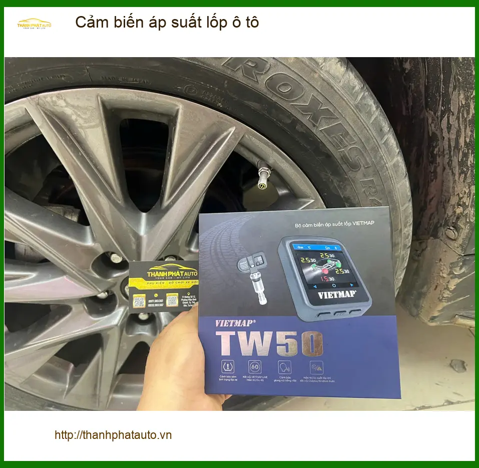 Anh Minh lắp cảm biến áp suất lốp ô tô cho Hyundai Accent tại Quận 3 để lái xe an toàn hơn ảnh thực tế 3