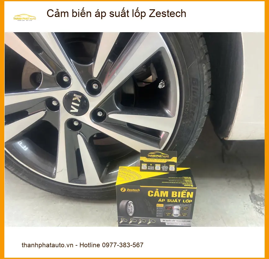 Anh Kiệt lắp cảm biến áp suất lốp Zestech cho Honda Civic tại Quận Tân Bình nhanh chóng ảnh thực tế 3