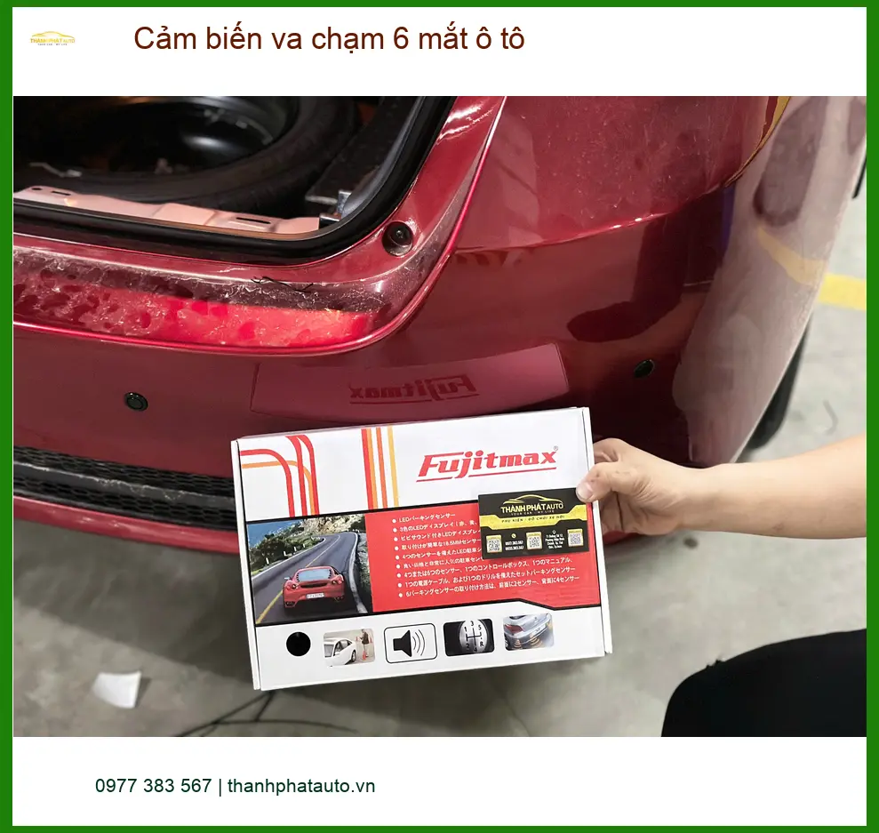 Anh Kiên lắp cảm biến va chạm 6 mắt ô tô cho Kia K3 tại Thủ Đức lùi xe an toàn