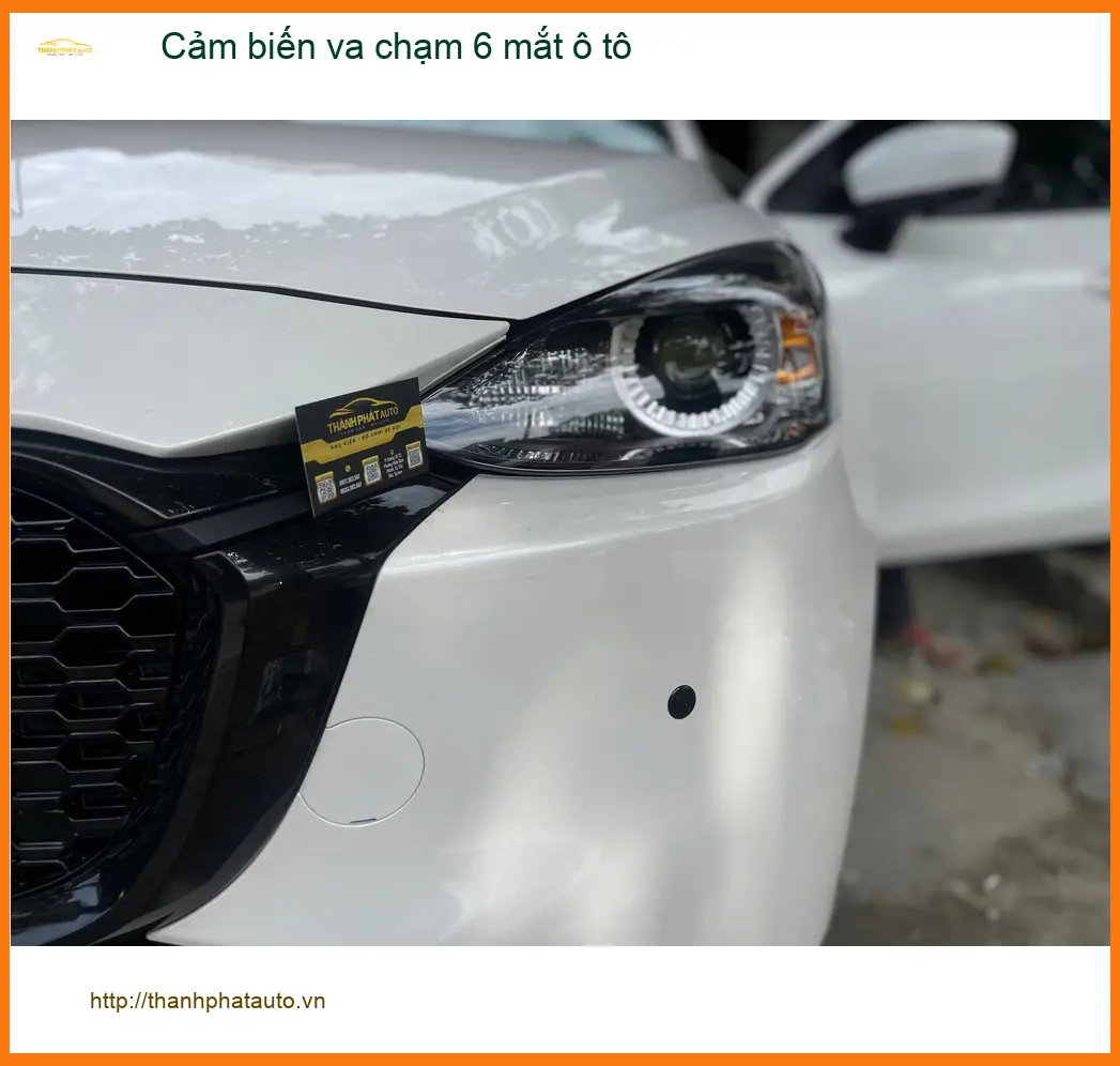 Anh Phát lắp cảm biến va chạm 6 mắt ô tô cho Mazda CX-5 tại Quận 9 dễ lùi đậu