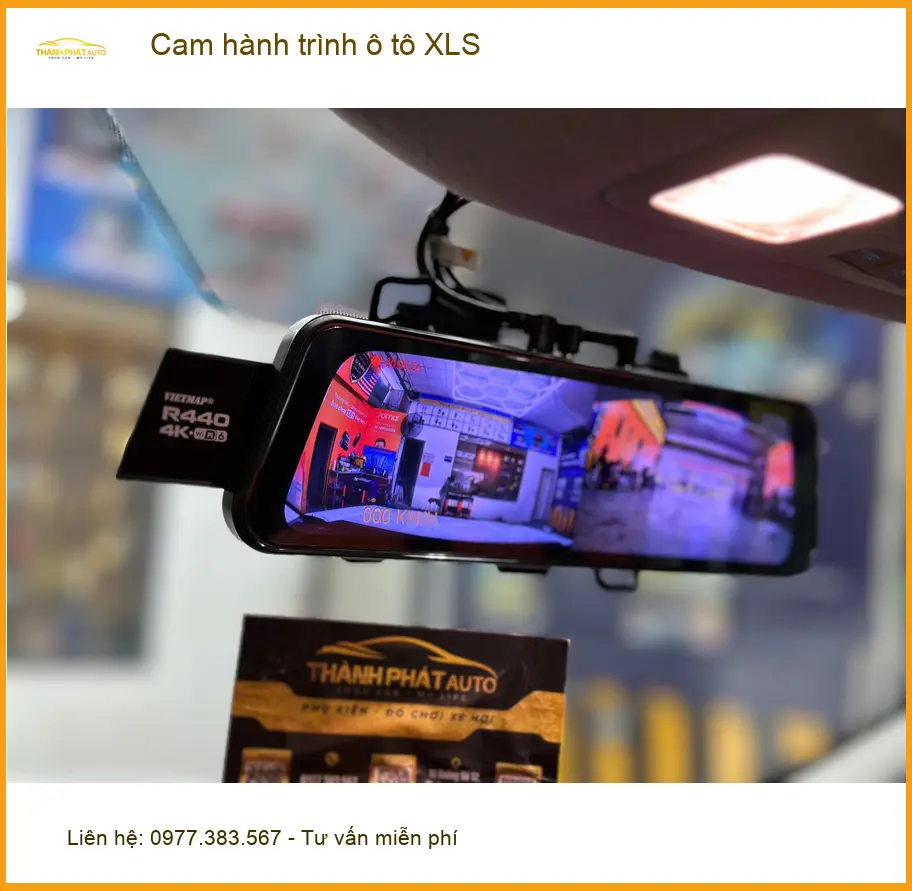Anh Quang lắp cam hành trình ô tô XLS Toyota Cross tại Quận Thủ Đức ảnh thực tế 4