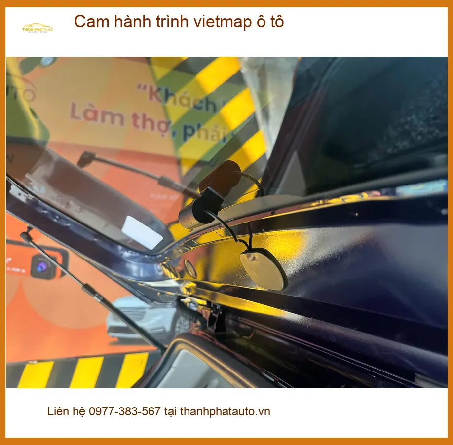 Anh Minh lắp cam hành trình Vietmap cho Hyundai Accent tại Phú Nhuận