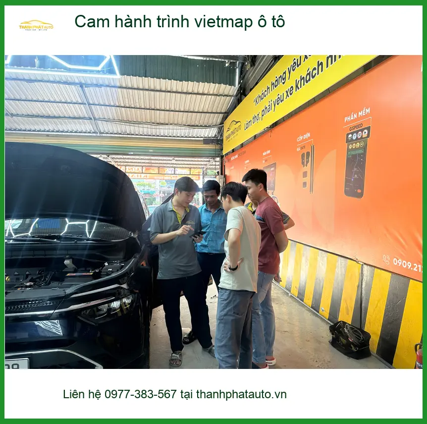 Anh Dũng lắp cam hành trình Vietmap ô tô cho Honda CR-V ở Gò Vấp ảnh thực tế 3