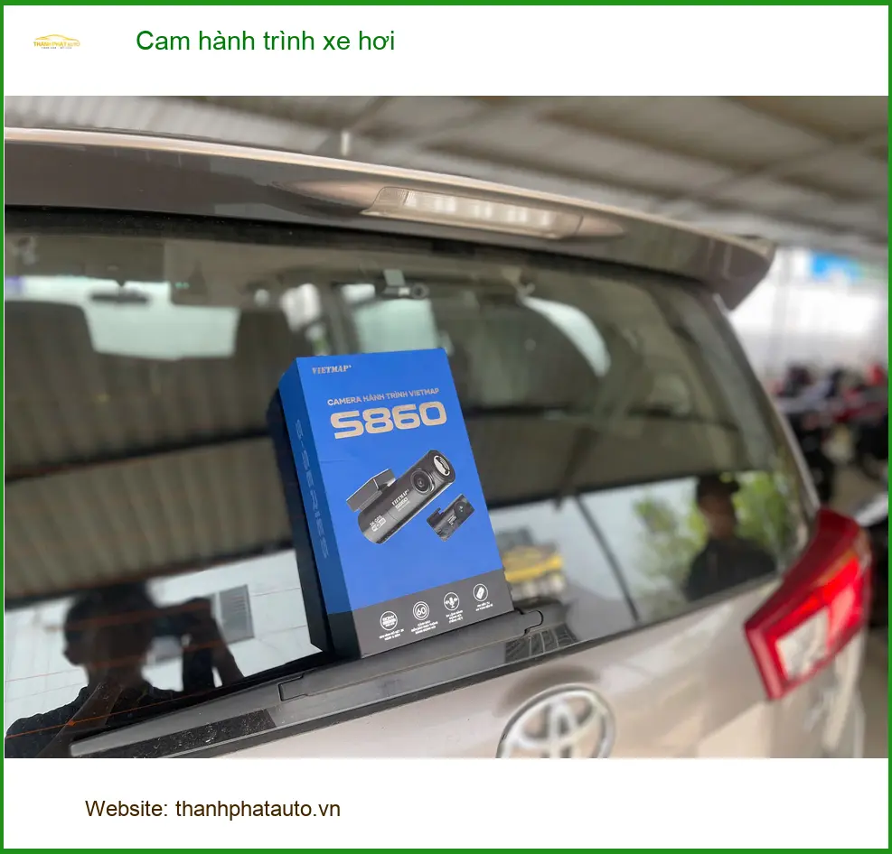 Anh Kiên lắp cam hành trình ô tô Hyundai Accent tại Quận 9 để an toàn hơn ảnh thực tế 4