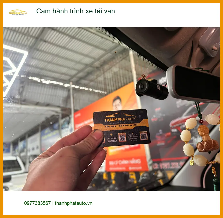 Anh Tiến lắp cam hành trình xe tải van Hyundai Porter tại Củ Chi ảnh thực tế 2