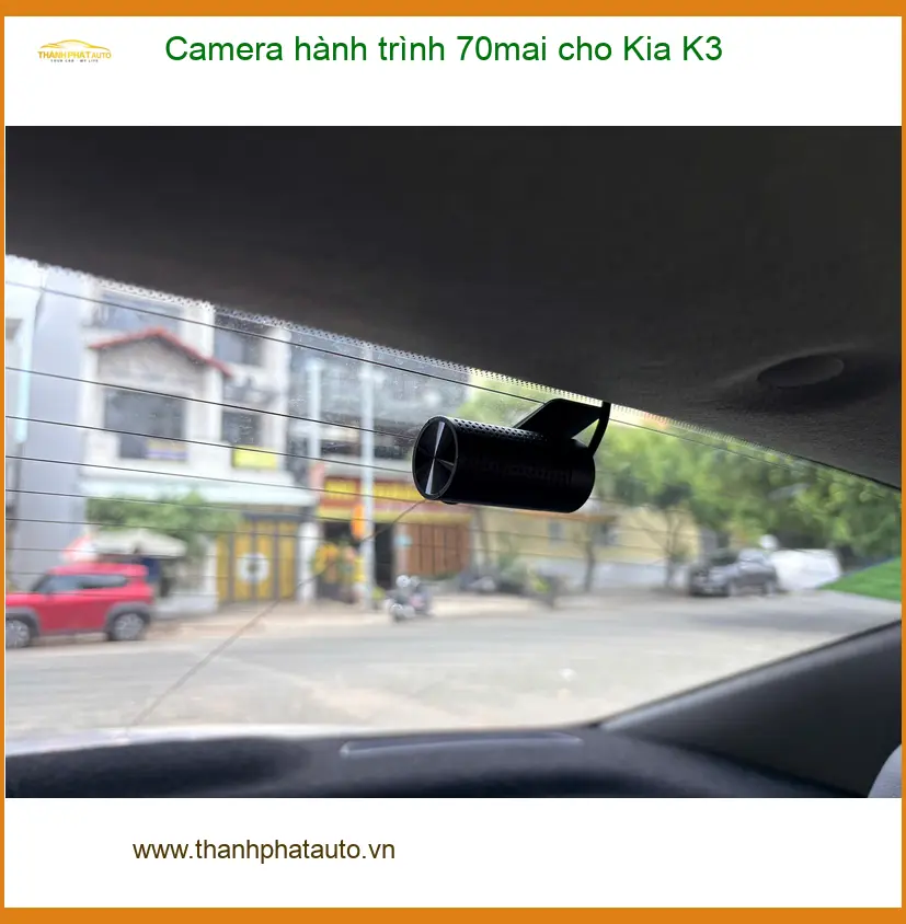 Anh Thành lắp Camera hành trình 70mai cho Kia K3 tại Quận 10 vì cần ghi lại lộ trình